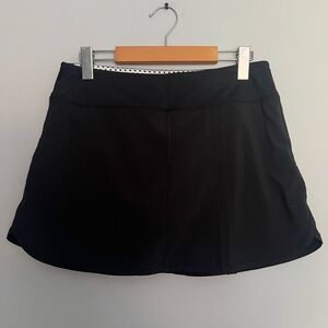 Lululemon Wet Dry Warm Black Skirt Size 8